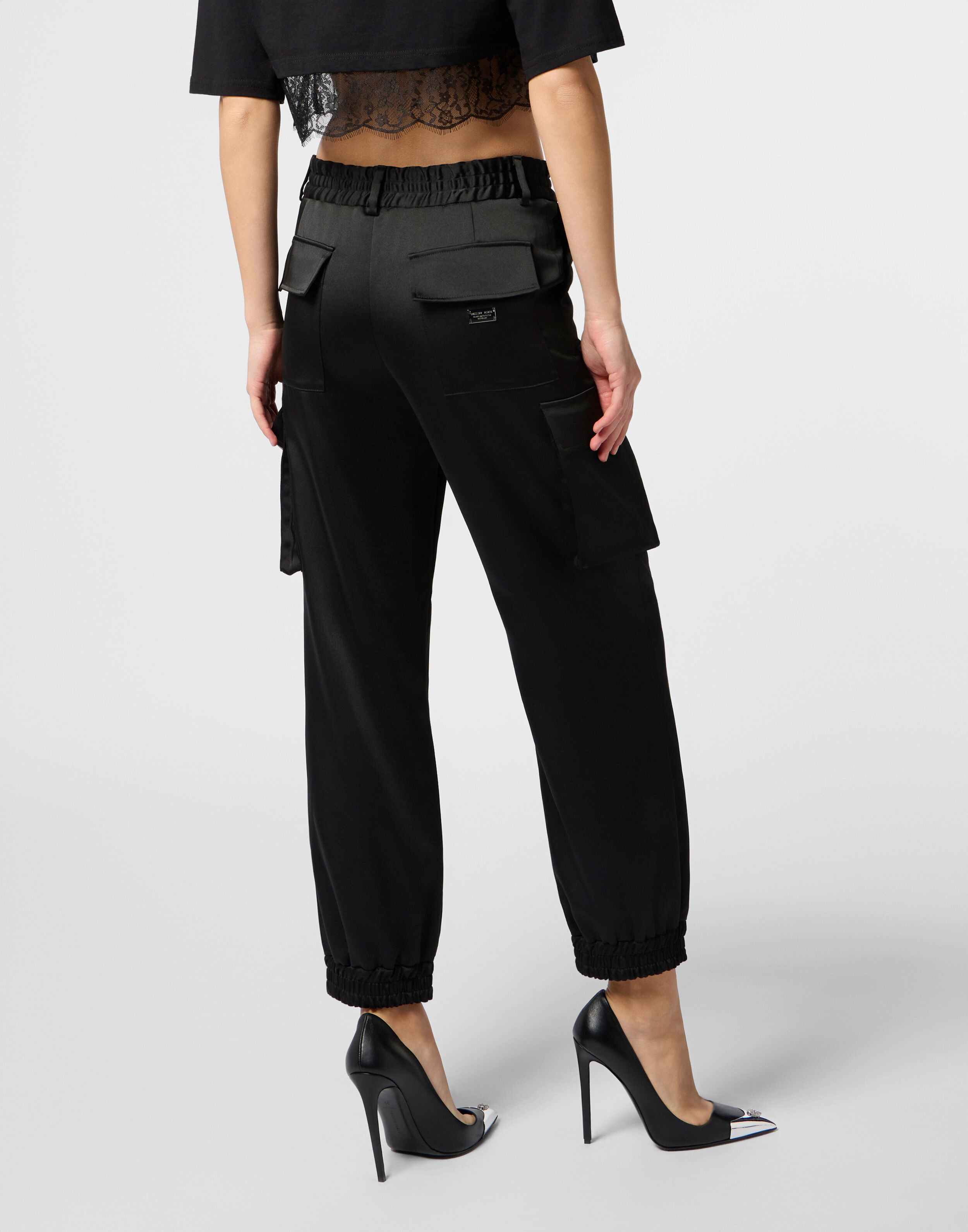 Pantaloni Cargo in Satin con Cintura Elasticizzata e Fondo con Cordoncino